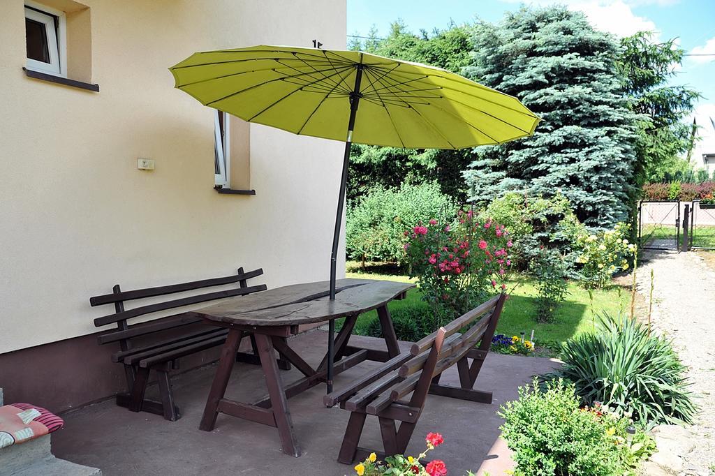 Noclegi U Brody Hoczew Exterior foto